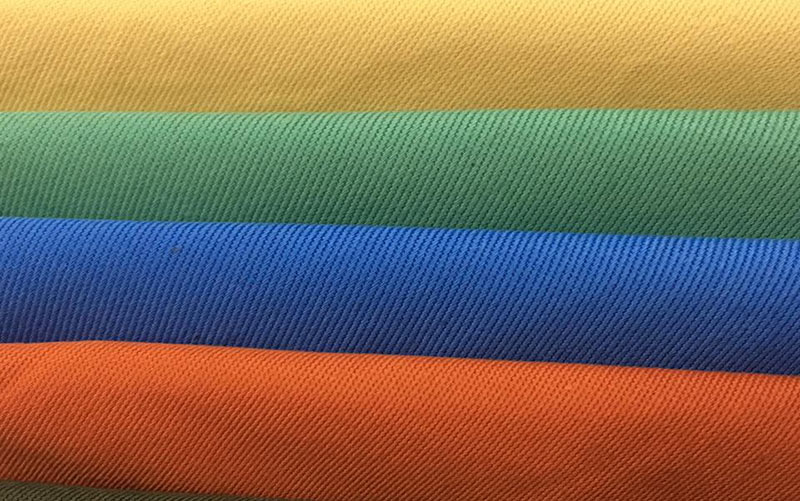 Các chất liệu thường dùng in Áo đồng phục