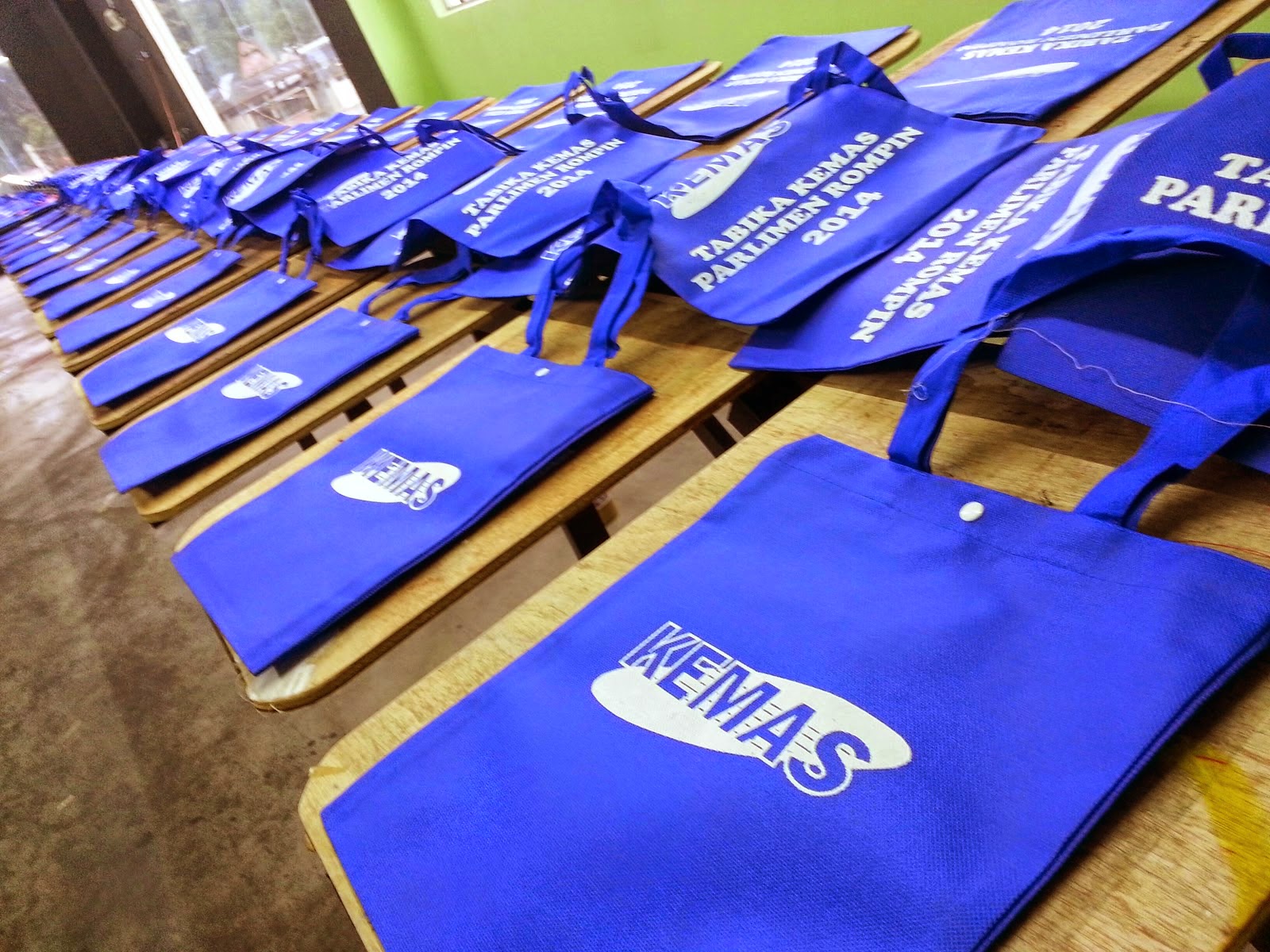 In lụa cần những yếu tố nào?